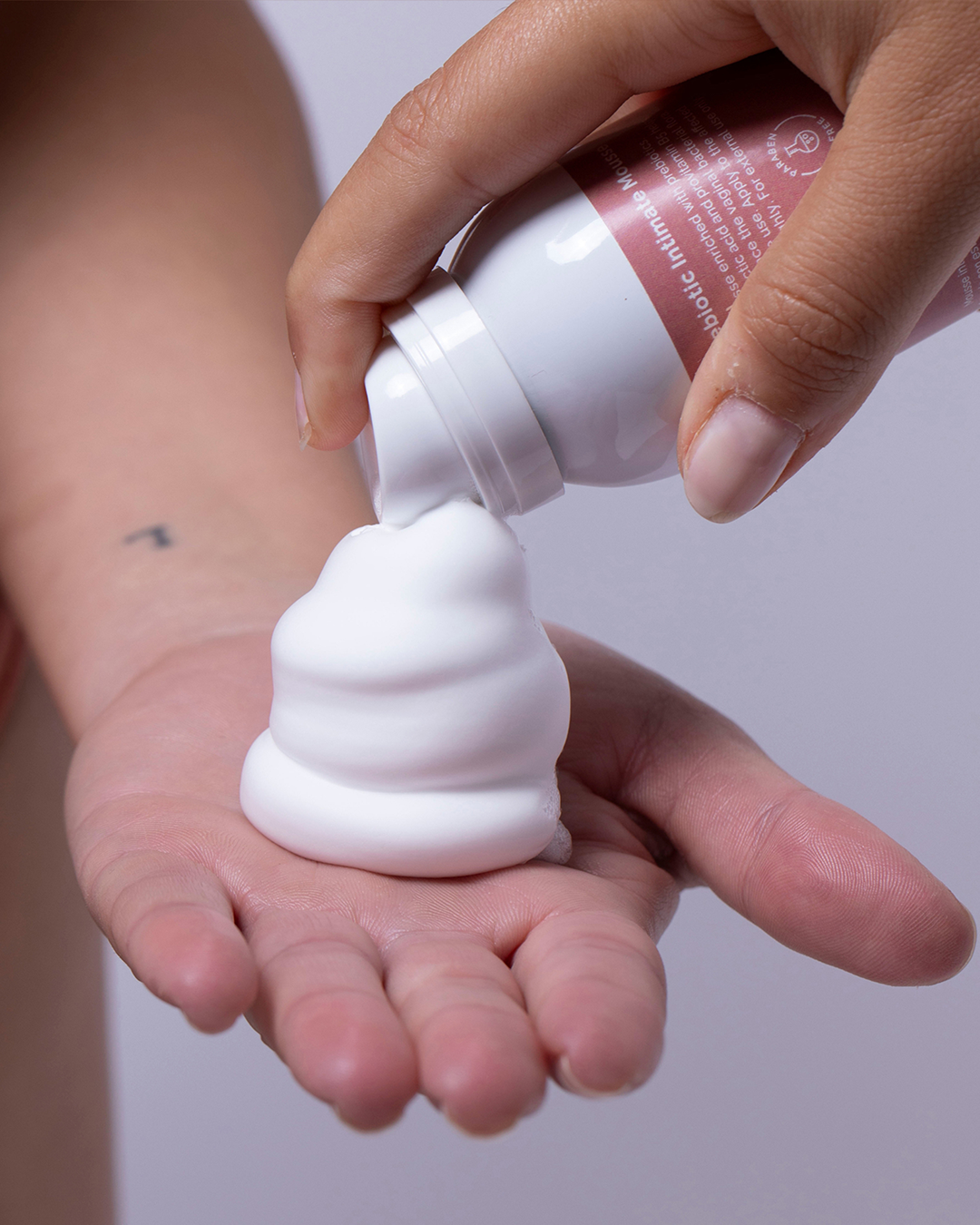 מוס טיפוח אינטימי