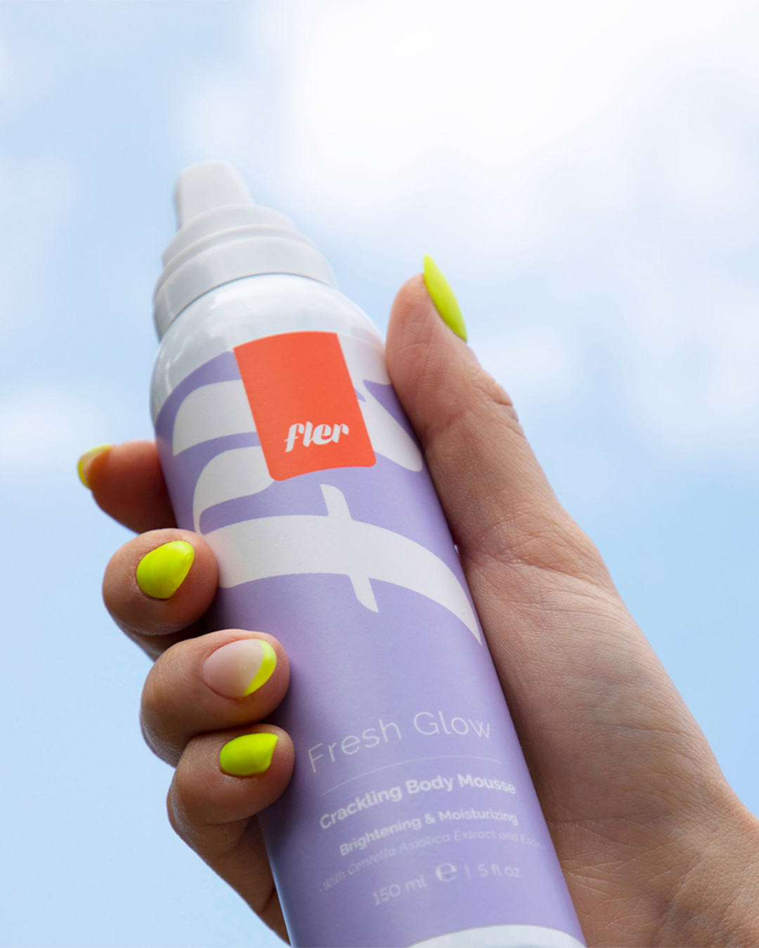 קצף לחות לעור זוהר ורענן